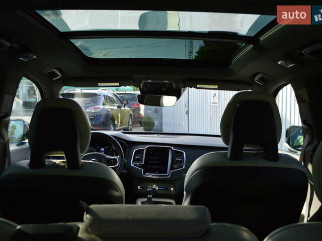 Белый Вольво ХС90, объемом двигателя 1.97 л и пробегом 102 тыс. км за 41000 $, фото 34 на Automoto.ua