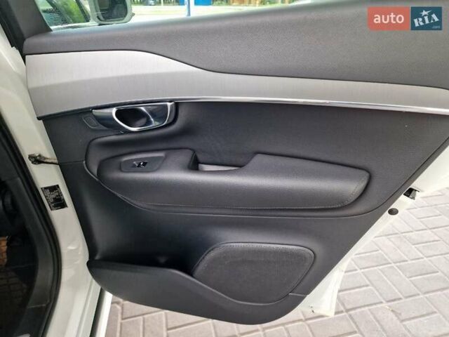 Вольво ХС90 2019 у Дніпро (Дніпропетровську) на Automoto.ua Білий Вольво ХС90, об'ємом двигуна 1.97 л та пробігом 73 тис. км за 35500 $, фото 15 на Automoto.ua