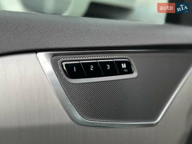 Белый Вольво ХС90, объемом двигателя 1.97 л и пробегом 153 тыс. км за 29999 $, фото 21 на Automoto.ua