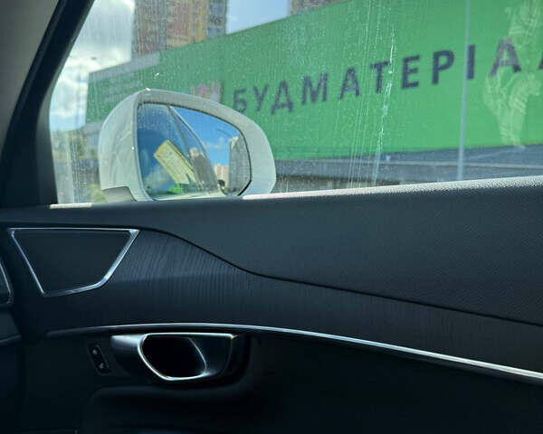 Вольво ХС90 2019 в Киеве на Automoto.ua Белый Вольво ХС90, объемом двигателя 1.97 л и пробегом 137 тыс. км за 34000 $, фото 14 на Automoto.ua