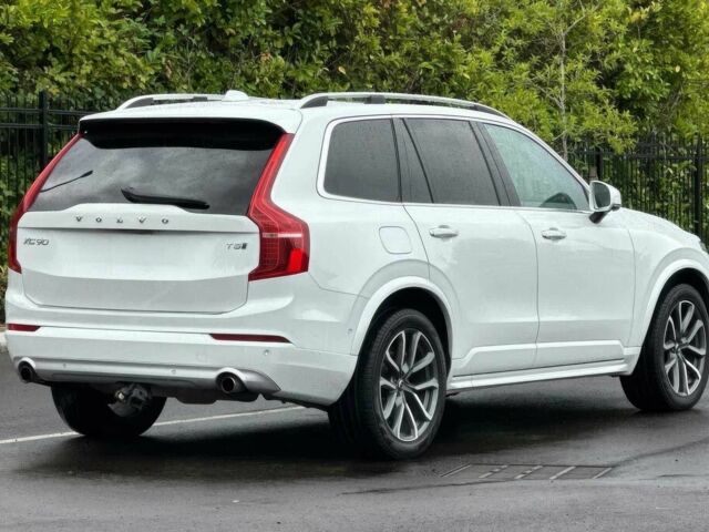 Белый Вольво ХС90, объемом двигателя 2 л и пробегом 32 тыс. км за 20100 $, фото 3 на Automoto.ua