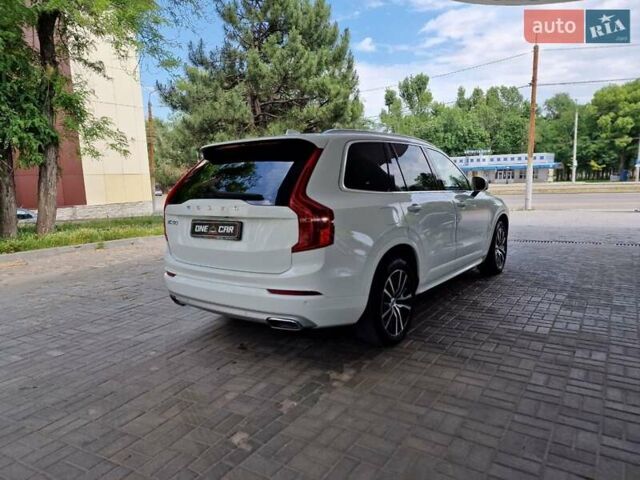 Білий Вольво ХС90, об'ємом двигуна 1.97 л та пробігом 80 тис. км за 31500 $, фото 5 на Automoto.ua