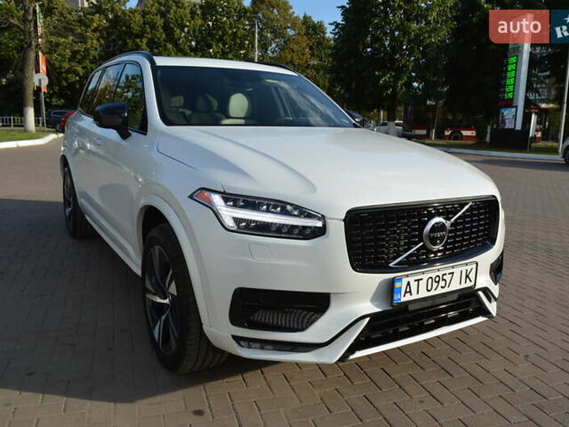 Белый Вольво ХС90, объемом двигателя 1.97 л и пробегом 102 тыс. км за 41000 $, фото 5 на Automoto.ua