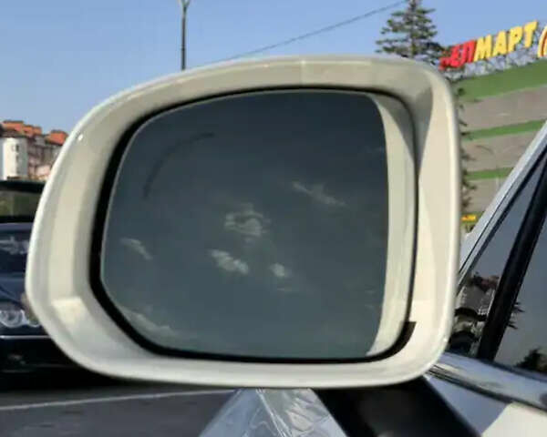 Белый Вольво ХС90, объемом двигателя 1.97 л и пробегом 140 тыс. км за 36900 $, фото 5 на Automoto.ua