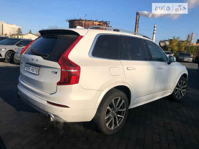 Белый Вольво ХС90, объемом двигателя 2 л и пробегом 33 тыс. км за 39900 $, фото 6 на Automoto.ua