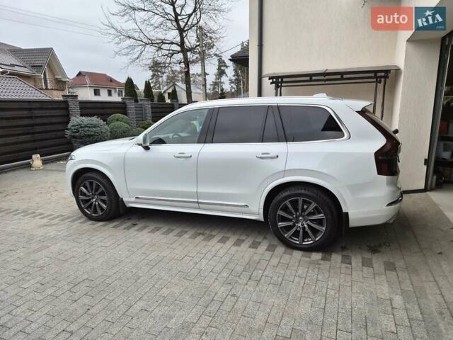 Білий Вольво ХС90, об'ємом двигуна 1.97 л та пробігом 105 тис. км за 41555 $, фото 4 на Automoto.ua