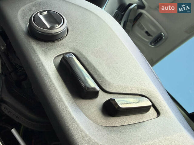 Вольво ХС90 2019 в Черновцах на Automoto.ua Белый Вольво ХС90, объемом двигателя 2 л и пробегом 132 тыс. км за 33300 $, фото 48 на Automoto.ua