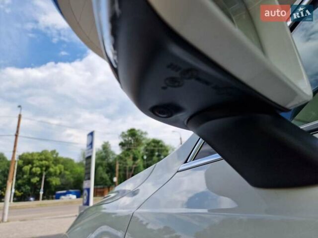 Білий Вольво ХС90, об'ємом двигуна 1.97 л та пробігом 80 тис. км за 31500 $, фото 8 на Automoto.ua