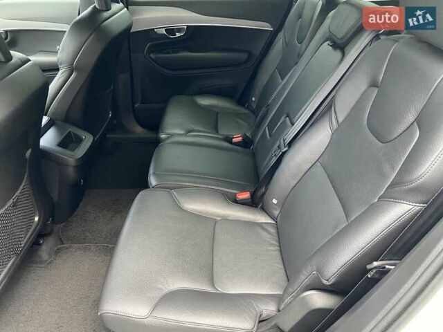 Білий Вольво ХС90, об'ємом двигуна 1.97 л та пробігом 305 тис. км за 31000 $, фото 20 на Automoto.ua