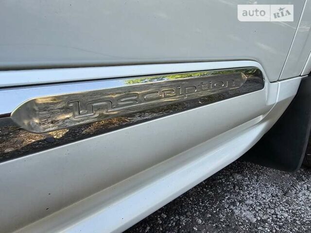 Белый Вольво ХС90, объемом двигателя 1.97 л и пробегом 180 тыс. км за 41500 $, фото 53 на Automoto.ua