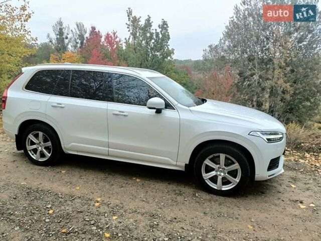 Білий Вольво ХС90, об'ємом двигуна 1.97 л та пробігом 132 тис. км за 38800 $, фото 1 на Automoto.ua