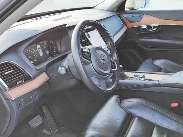 Белый Вольво ХС90, объемом двигателя 0 л и пробегом 89 тыс. км за 28900 $, фото 13 на Automoto.ua