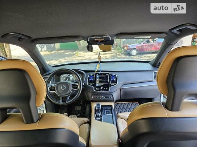 Белый Вольво ХС90, объемом двигателя 1.97 л и пробегом 180 тыс. км за 41500 $, фото 14 на Automoto.ua