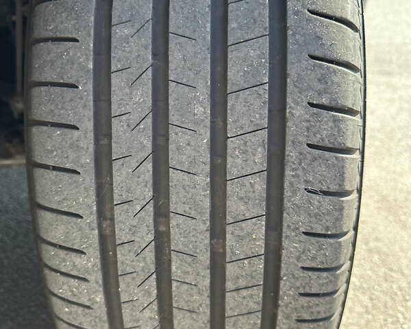 Вольво ХС90 2019 в Киеве на Automoto.ua Белый Вольво ХС90, объемом двигателя 1.97 л и пробегом 126 тыс. км за 41900 $, фото 16 на Automoto.ua