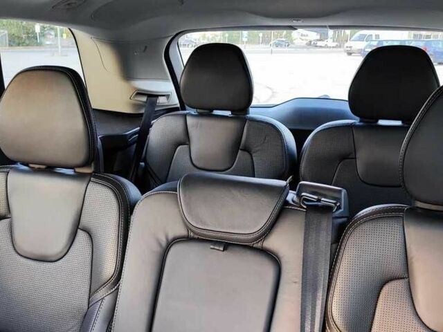 Белый Вольво ХС90, объемом двигателя 0 л и пробегом 89 тыс. км за 28900 $, фото 9 на Automoto.ua