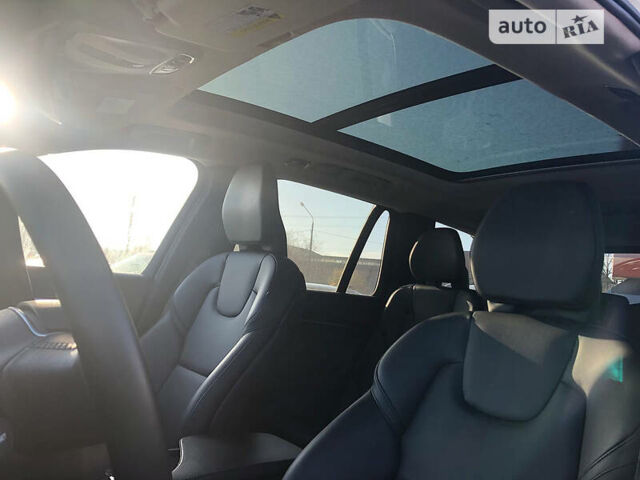 Белый Вольво ХС90, объемом двигателя 2 л и пробегом 33 тыс. км за 39900 $, фото 28 на Automoto.ua