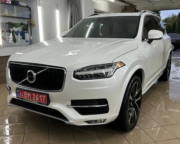 Белый Вольво ХС90, объемом двигателя 1.97 л и пробегом 149 тыс. км за 32400 $, фото 2 на Automoto.ua