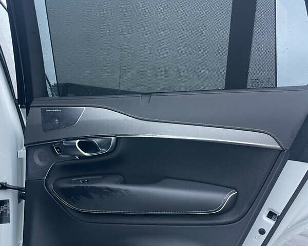 Белый Вольво ХС90, объемом двигателя 1.97 л и пробегом 98 тыс. км за 43500 $, фото 37 на Automoto.ua