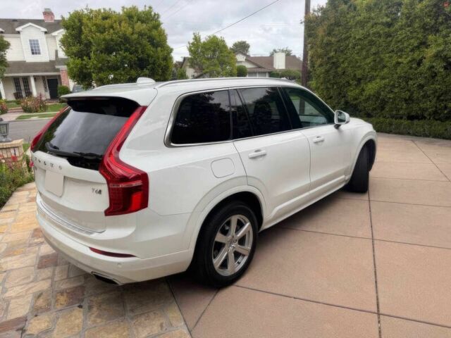 Белый Вольво ХС90, объемом двигателя 2 л и пробегом 35 тыс. км за 18000 $, фото 6 на Automoto.ua