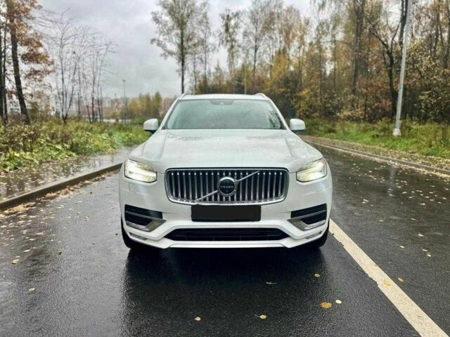 Белый Вольво ХС90, объемом двигателя 2 л и пробегом 46 тыс. км за 28000 $, фото 3 на Automoto.ua