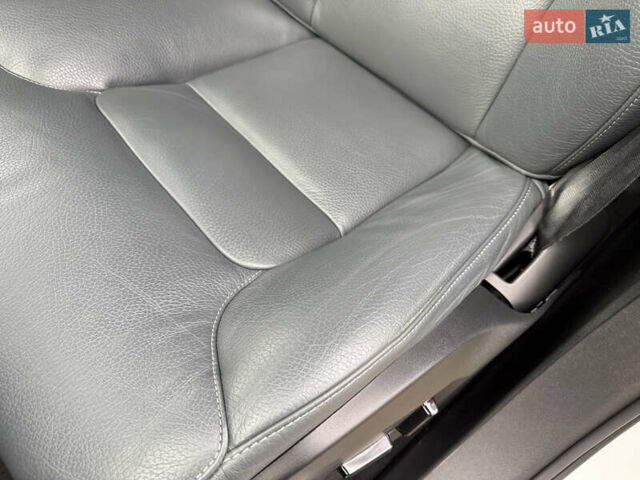 Белый Вольво ХС90, объемом двигателя 2 л и пробегом 145 тыс. км за 38400 $, фото 96 на Automoto.ua