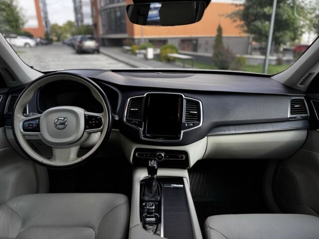 Білий Вольво ХС90, об'ємом двигуна 2 л та пробігом 82 тис. км за 38500 $, фото 19 на Automoto.ua