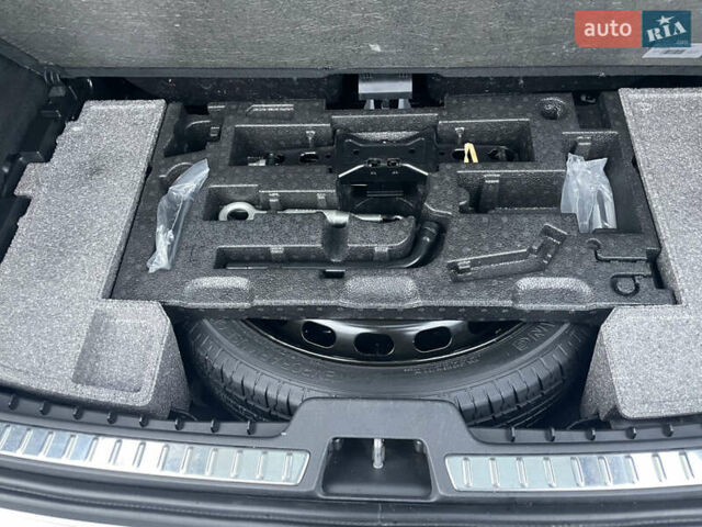 Белый Вольво ХС90, объемом двигателя 1.97 л и пробегом 98 тыс. км за 43500 $, фото 63 на Automoto.ua