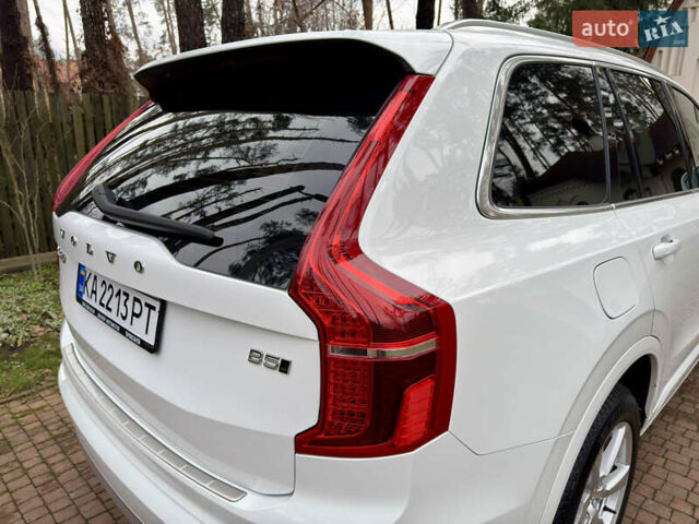 Белый Вольво ХС90, объемом двигателя 2 л и пробегом 145 тыс. км за 38400 $, фото 54 на Automoto.ua