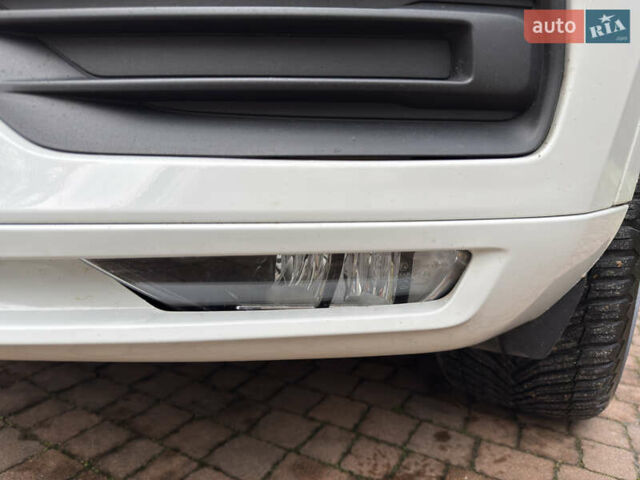 Белый Вольво ХС90, объемом двигателя 2 л и пробегом 145 тыс. км за 38400 $, фото 28 на Automoto.ua