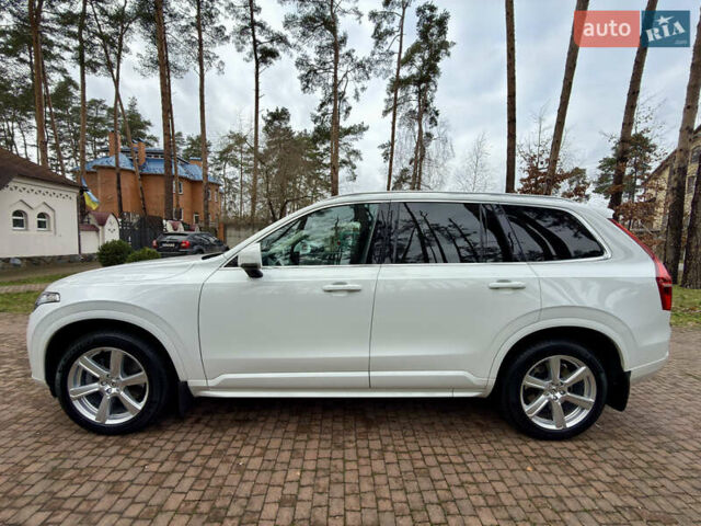 Белый Вольво ХС90, объемом двигателя 2 л и пробегом 145 тыс. км за 38400 $, фото 37 на Automoto.ua