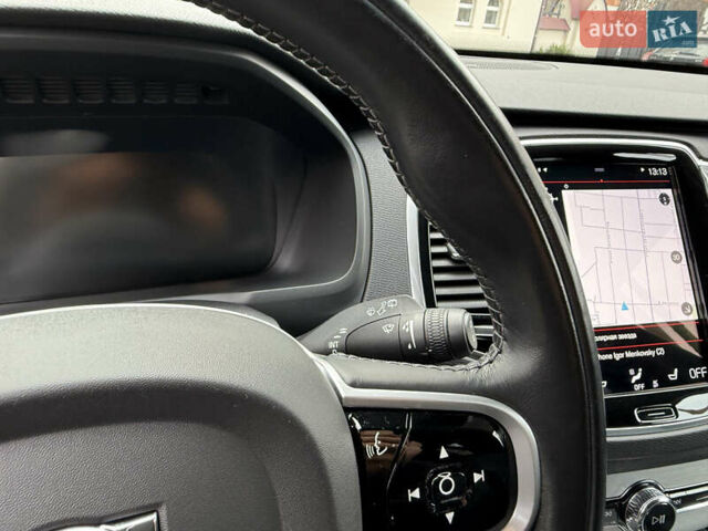 Белый Вольво ХС90, объемом двигателя 2 л и пробегом 145 тыс. км за 38400 $, фото 100 на Automoto.ua