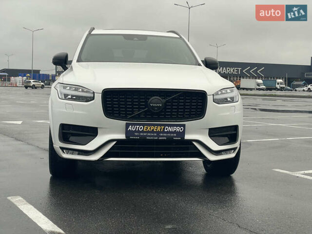 Белый Вольво ХС90, объемом двигателя 1.97 л и пробегом 98 тыс. км за 43500 $, фото 25 на Automoto.ua