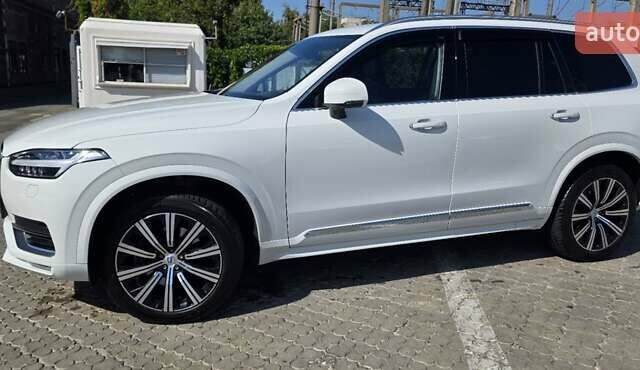 Вольво ХС90 2020 в Черновцах на Automoto.ua Белый Вольво ХС90, объемом двигателя 2 л и пробегом 111 тыс. км за 44000 $, фото 10 на Automoto.ua