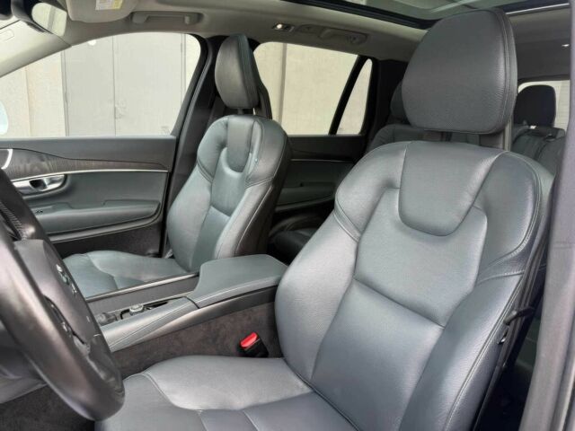 Белый Вольво ХС90, объемом двигателя 2 л и пробегом 32 тыс. км за 14000 $, фото 6 на Automoto.ua