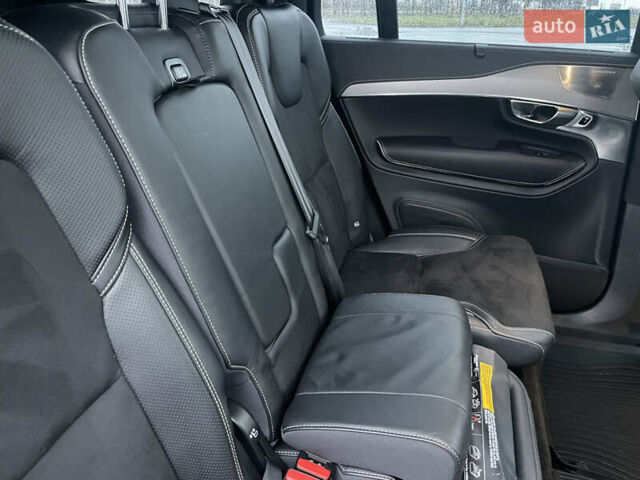 Белый Вольво ХС90, объемом двигателя 1.97 л и пробегом 98 тыс. км за 43500 $, фото 35 на Automoto.ua