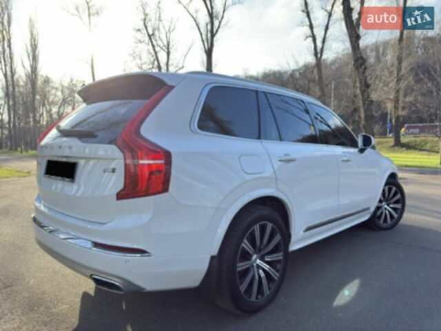 Белый Вольво ХС90, объемом двигателя 1.97 л и пробегом 105 тыс. км за 43500 $, фото 28 на Automoto.ua