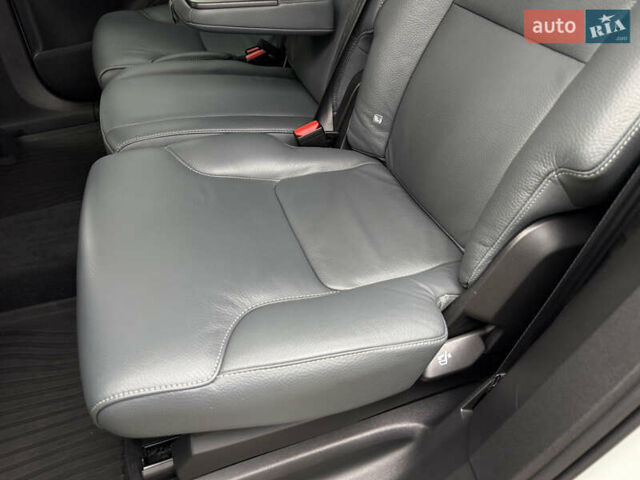 Белый Вольво ХС90, объемом двигателя 2 л и пробегом 145 тыс. км за 38400 $, фото 125 на Automoto.ua