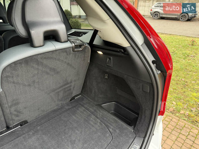 Белый Вольво ХС90, объемом двигателя 2 л и пробегом 145 тыс. км за 38400 $, фото 139 на Automoto.ua