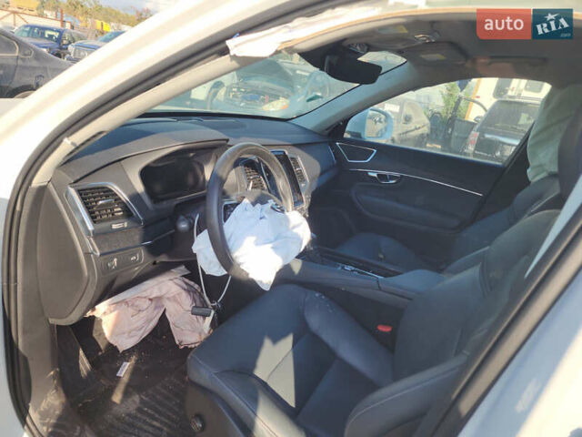 Белый Вольво ХС90, объемом двигателя 1.97 л и пробегом 90 тыс. км за 28500 $, фото 4 на Automoto.ua