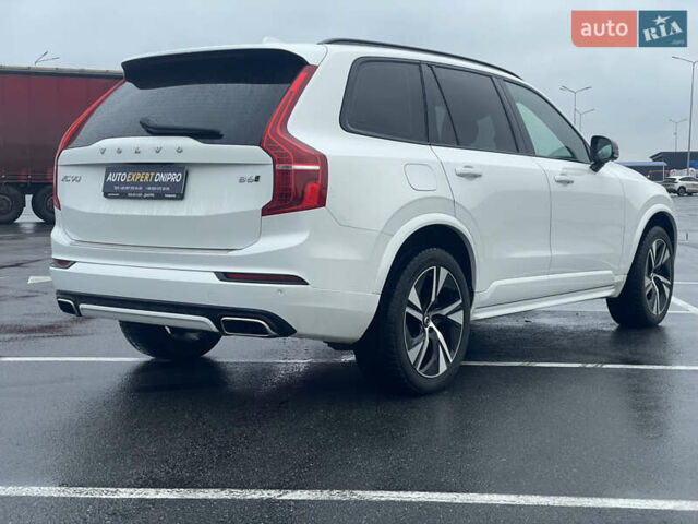 Белый Вольво ХС90, объемом двигателя 1.97 л и пробегом 98 тыс. км за 43500 $, фото 21 на Automoto.ua