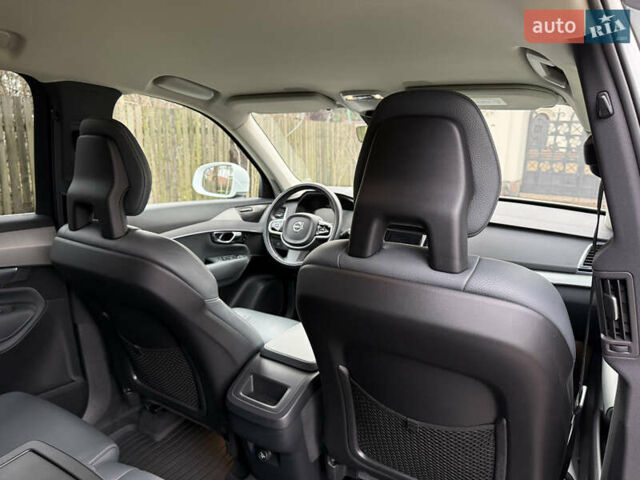 Белый Вольво ХС90, объемом двигателя 2 л и пробегом 145 тыс. км за 38400 $, фото 155 на Automoto.ua