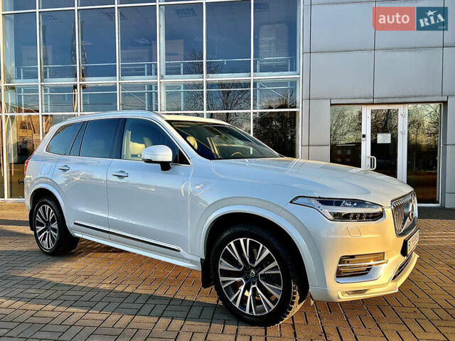 Белый Вольво ХС90, объемом двигателя 1.97 л и пробегом 85 тыс. км за 47800 $, фото 6 на Automoto.ua