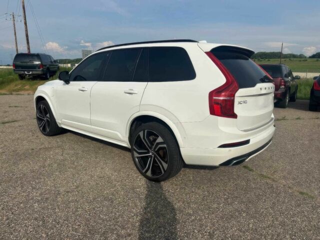 Белый Вольво ХС90, объемом двигателя 2 л и пробегом 15 тыс. км за 14000 $, фото 4 на Automoto.ua