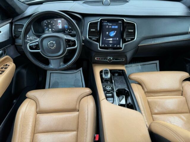 Белый Вольво ХС90, объемом двигателя 2 л и пробегом 30 тыс. км за 12300 $, фото 8 на Automoto.ua