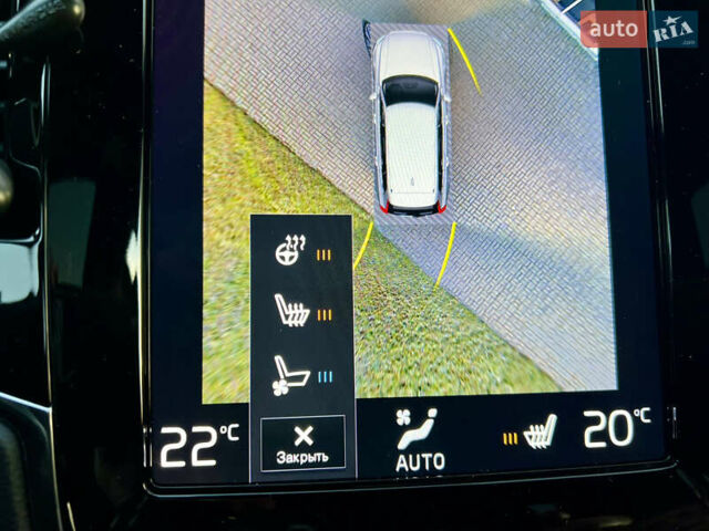 Белый Вольво ХС90, объемом двигателя 1.97 л и пробегом 85 тыс. км за 47800 $, фото 72 на Automoto.ua