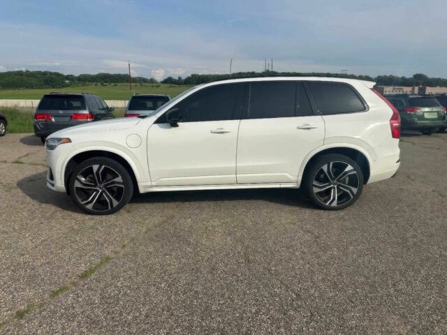 Белый Вольво ХС90, объемом двигателя 2 л и пробегом 15 тыс. км за 14000 $, фото 3 на Automoto.ua