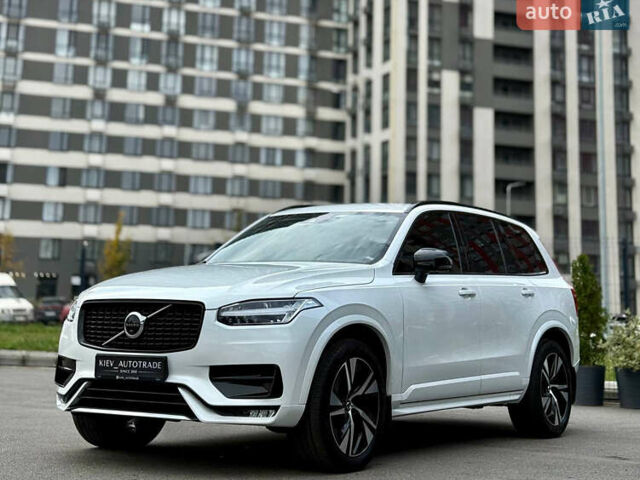 Вольво ХС90 2021 в Киеве на Automoto.ua Белый Вольво ХС90, объемом двигателя 2 л и пробегом 57 тыс. км за 45500 $, фото 4 на Automoto.ua