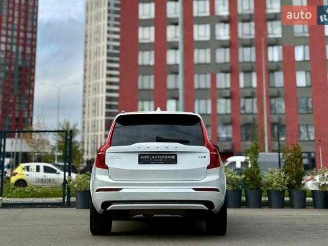 Вольво ХС90 2021 в Киеве на Automoto.ua Белый Вольво ХС90, объемом двигателя 2 л и пробегом 57 тыс. км за 45500 $, фото 14 на Automoto.ua