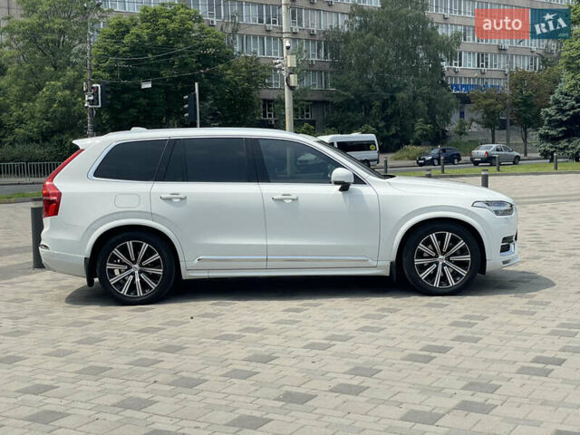 Белый Вольво ХС90, объемом двигателя 1.97 л и пробегом 94 тыс. км за 48000 $, фото 12 на Automoto.ua