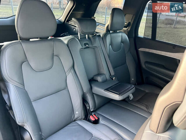 Белый Вольво ХС90, объемом двигателя 1.97 л и пробегом 85 тыс. км за 47800 $, фото 63 на Automoto.ua